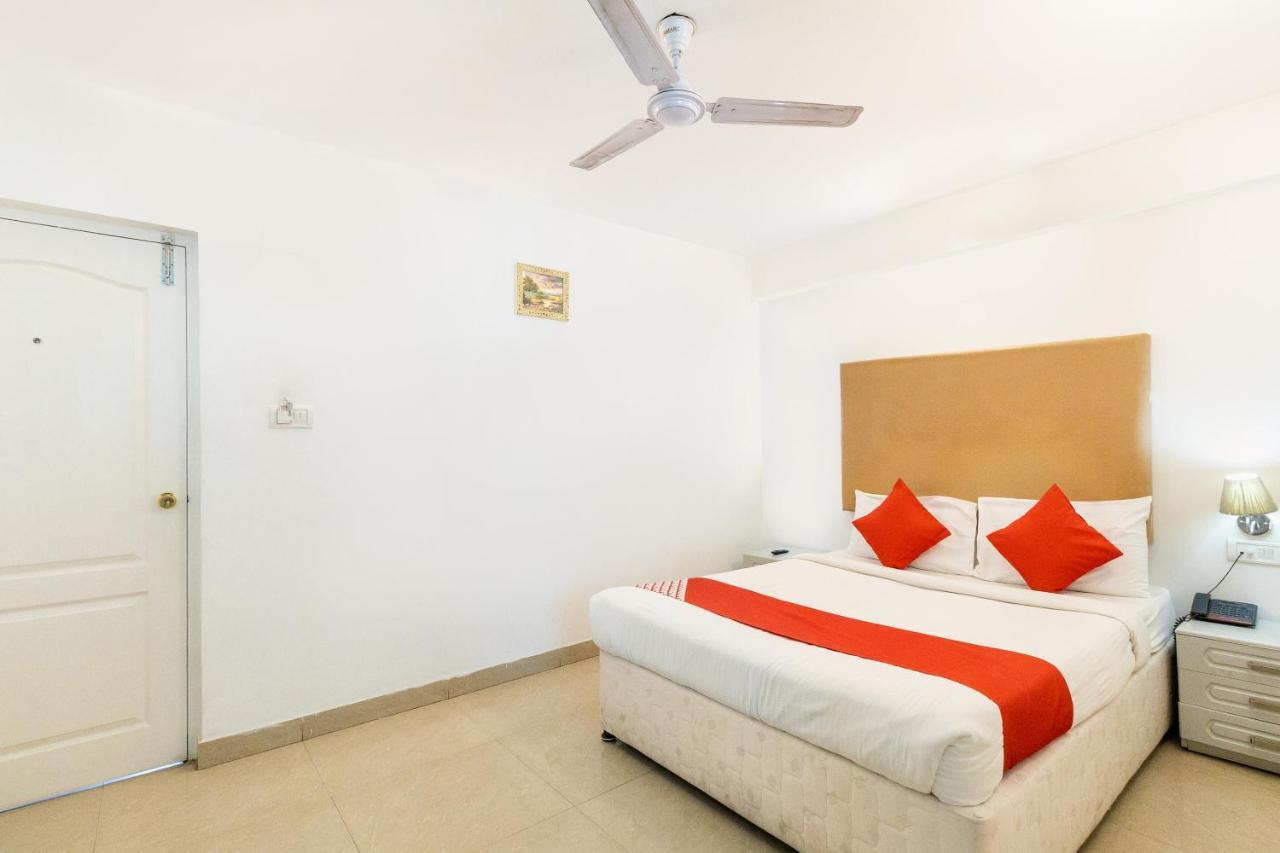 Oyo Hotel Fiesta Grand Bangalore Eksteriør bilde
